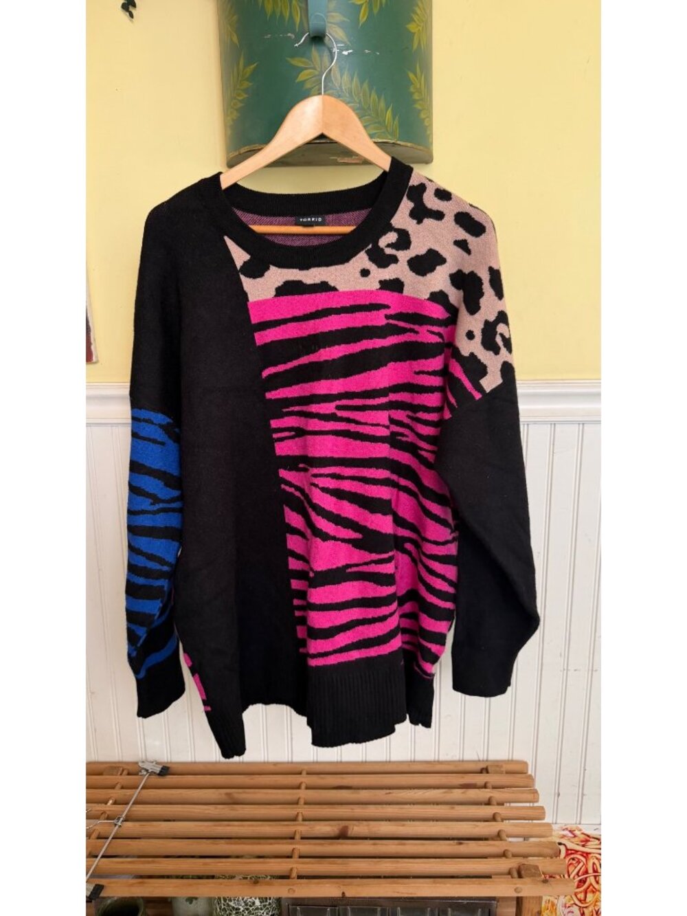 Torrid Animal Print Colorblock Sweater Womens 2 Pink Leopard & Zebra Knit Pullov